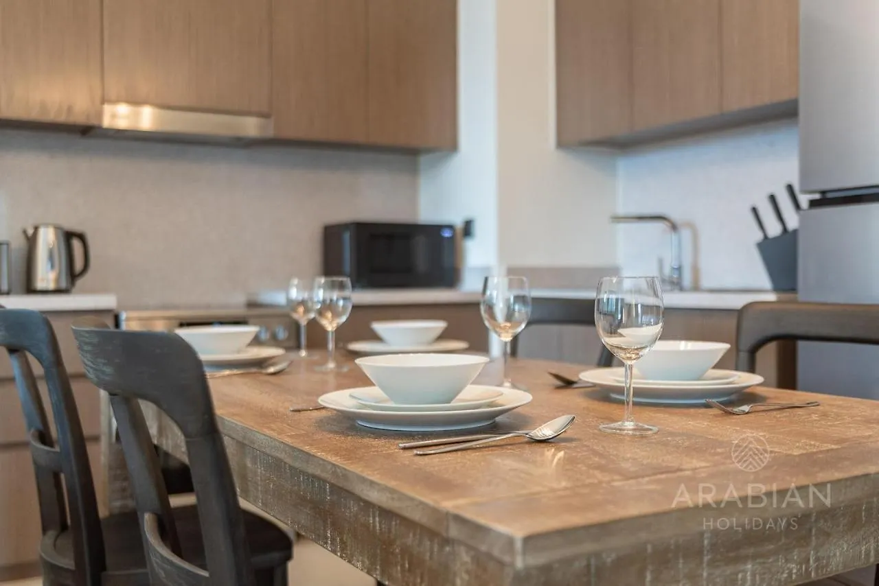 Home From Home - 2Br Apt - Close To Burj Khalifa Dubai Apartment